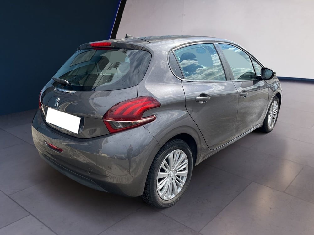 Peugeot 208 usata a Torino (4)