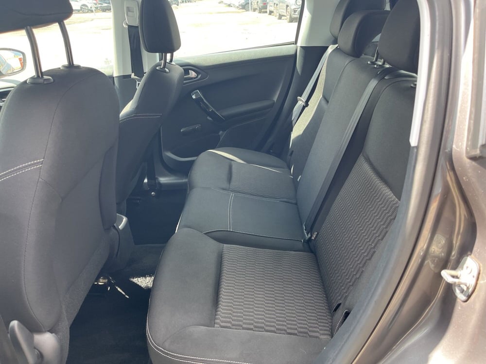 Peugeot 208 usata a Torino (8)