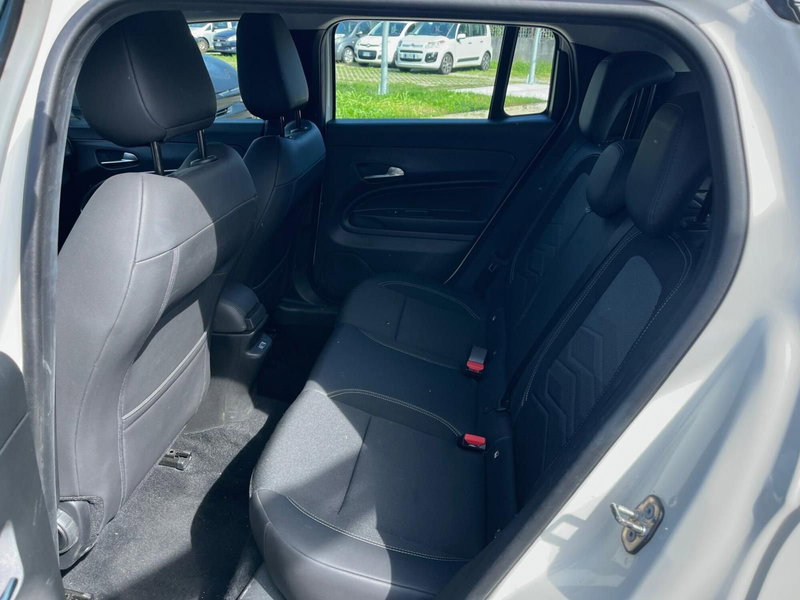 Jeep Avenger usata a Milano (13)