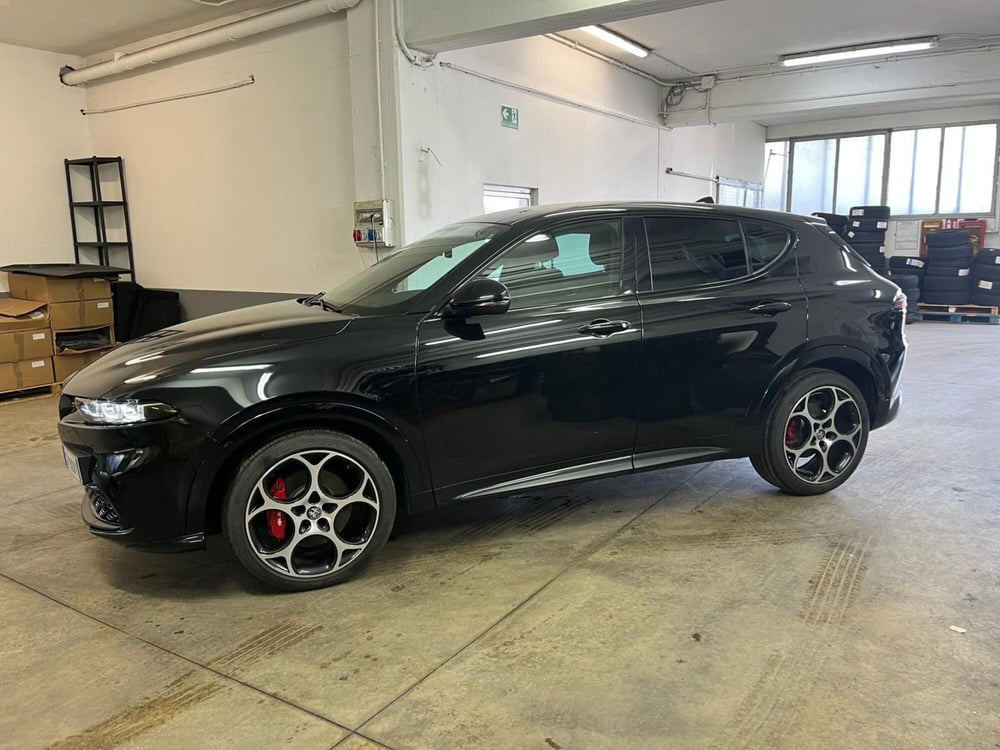 Alfa Romeo Tonale nuova a Milano (3)