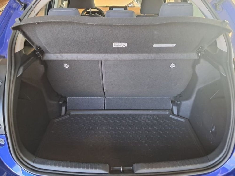 Toyota Yaris usata a Cagliari (9)