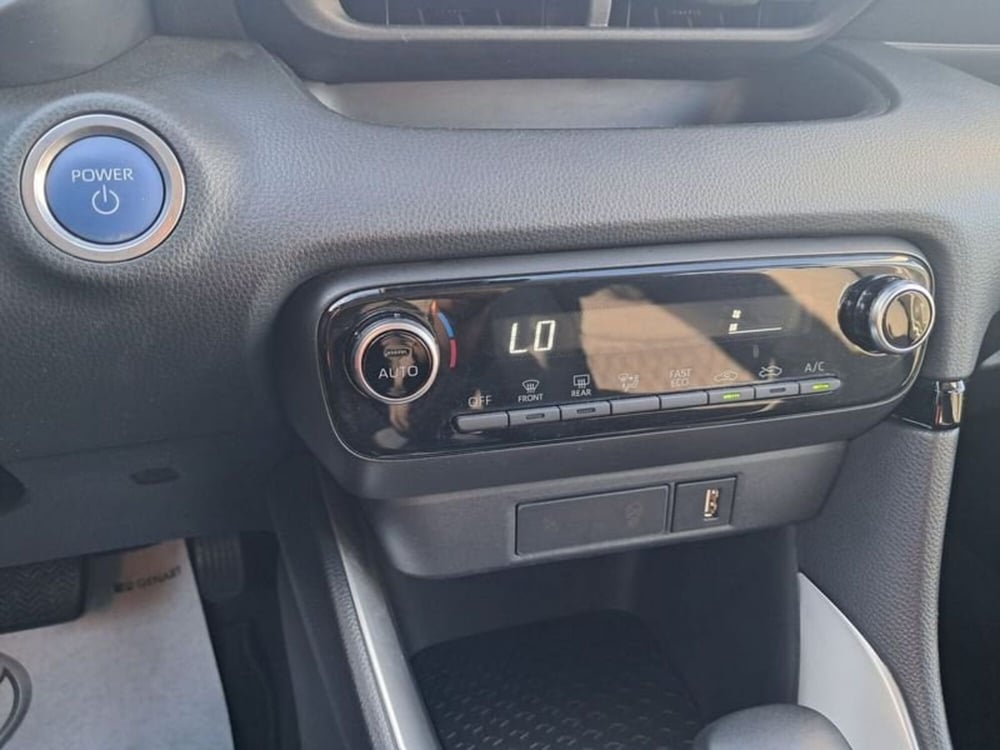 Toyota Yaris usata a Cagliari (18)