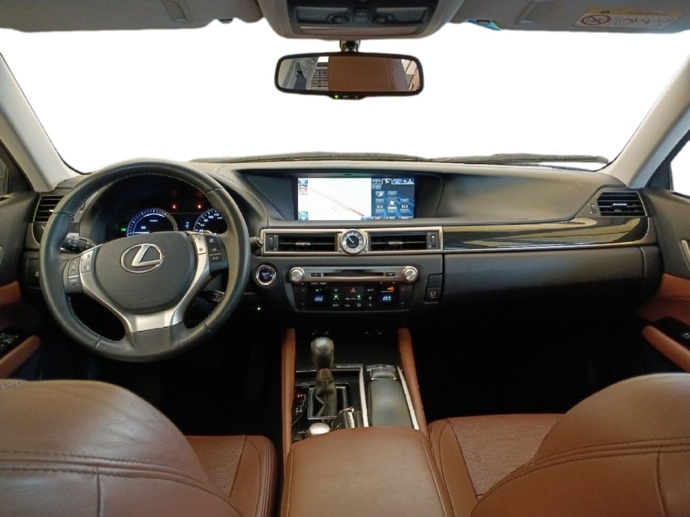 Lexus GS usata a Milano (8)