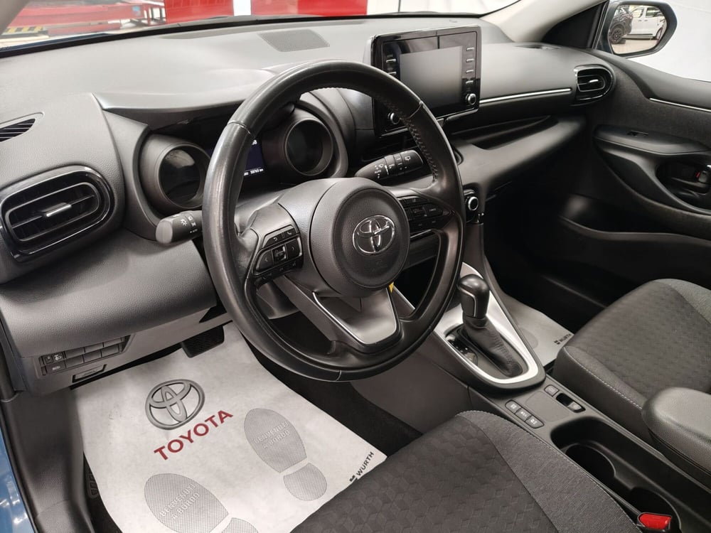 Toyota Yaris usata a Roma (17)