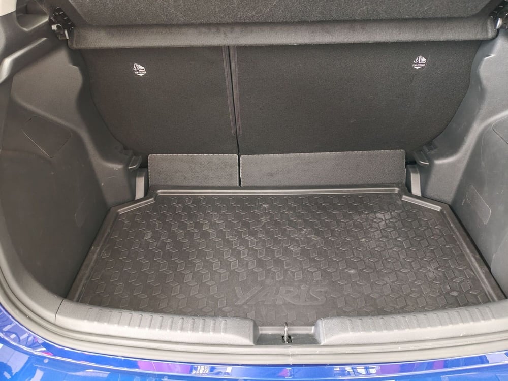 Toyota Yaris usata a Roma (13)