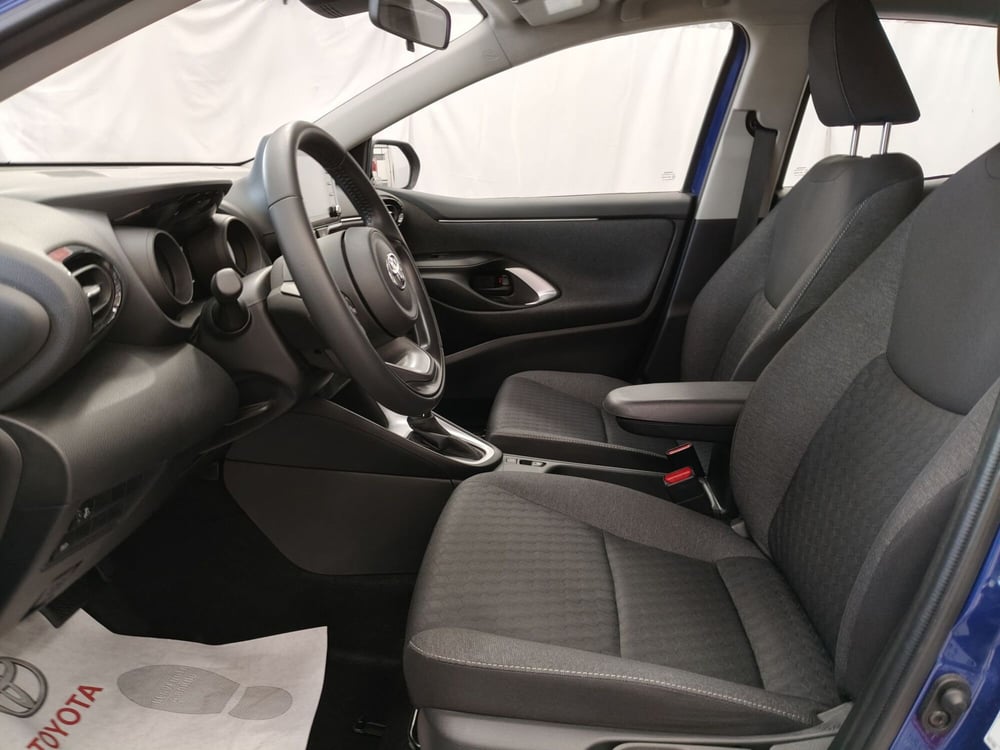 Toyota Yaris usata a Roma (14)