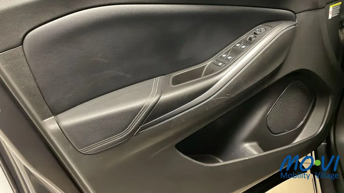 Opel Grandland usata a Torino (11)