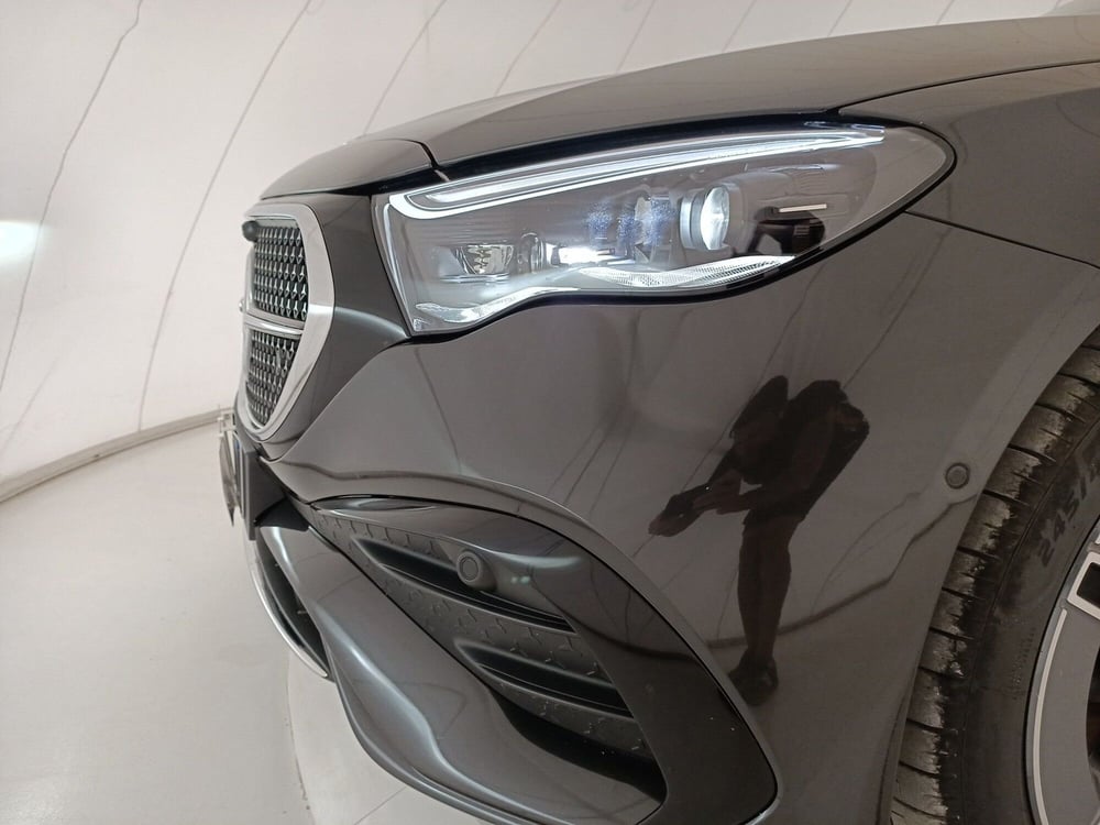 Mercedes-Benz Classe E usata a Bari (12)
