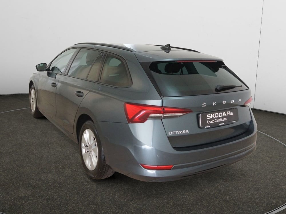 Skoda Octavia Station Wagon usata a Torino (4)