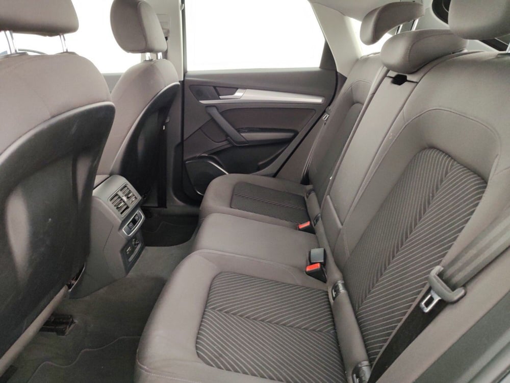 Audi Q5 usata a Massa-Carrara (9)
