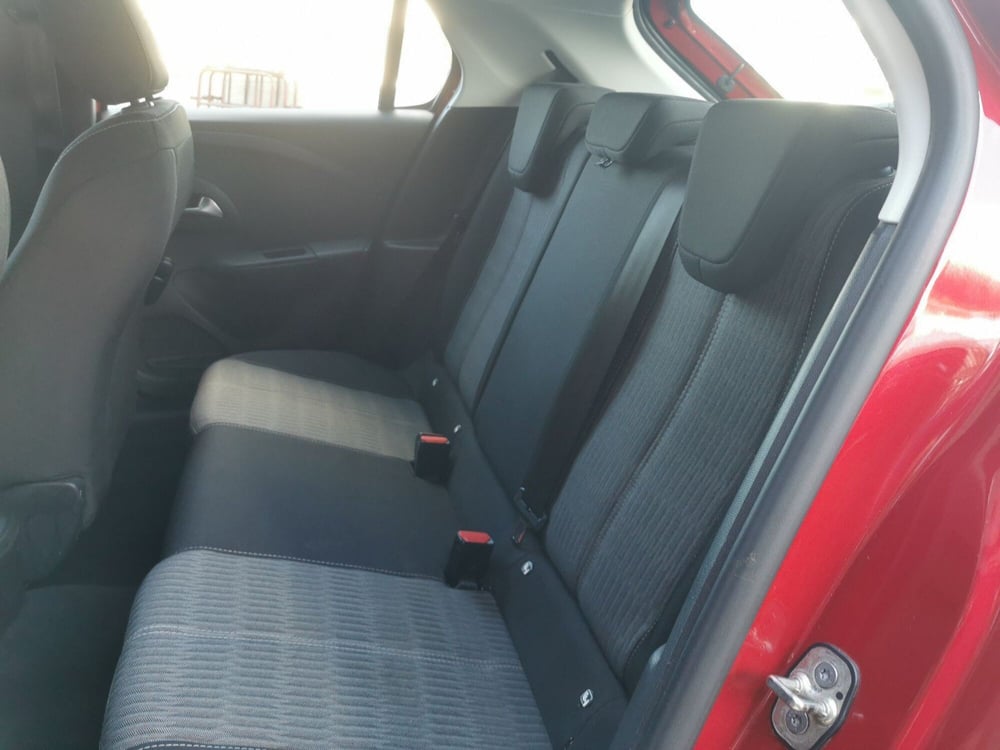 Opel Corsa usata a Taranto (11)