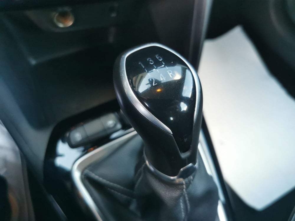Opel Corsa usata a Taranto (13)