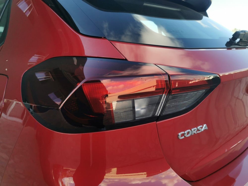 Opel Corsa usata a Taranto (17)