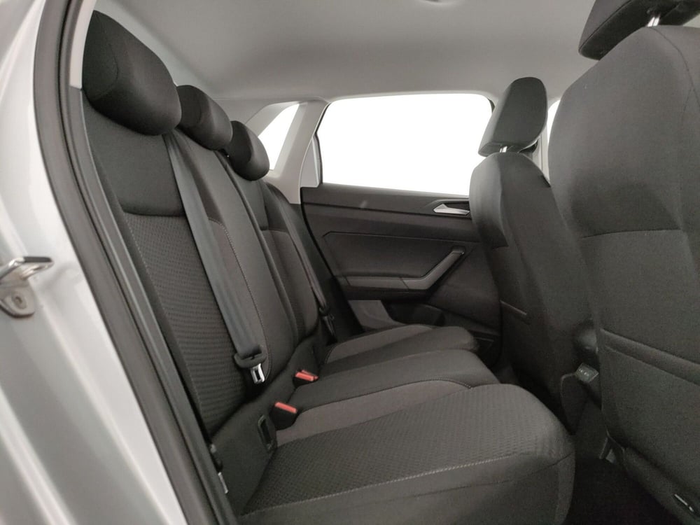 Volkswagen Polo usata a Napoli (9)