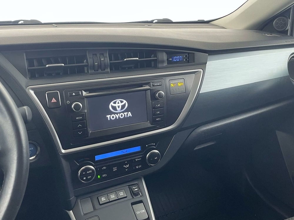 Toyota Auris usata a Perugia (17)