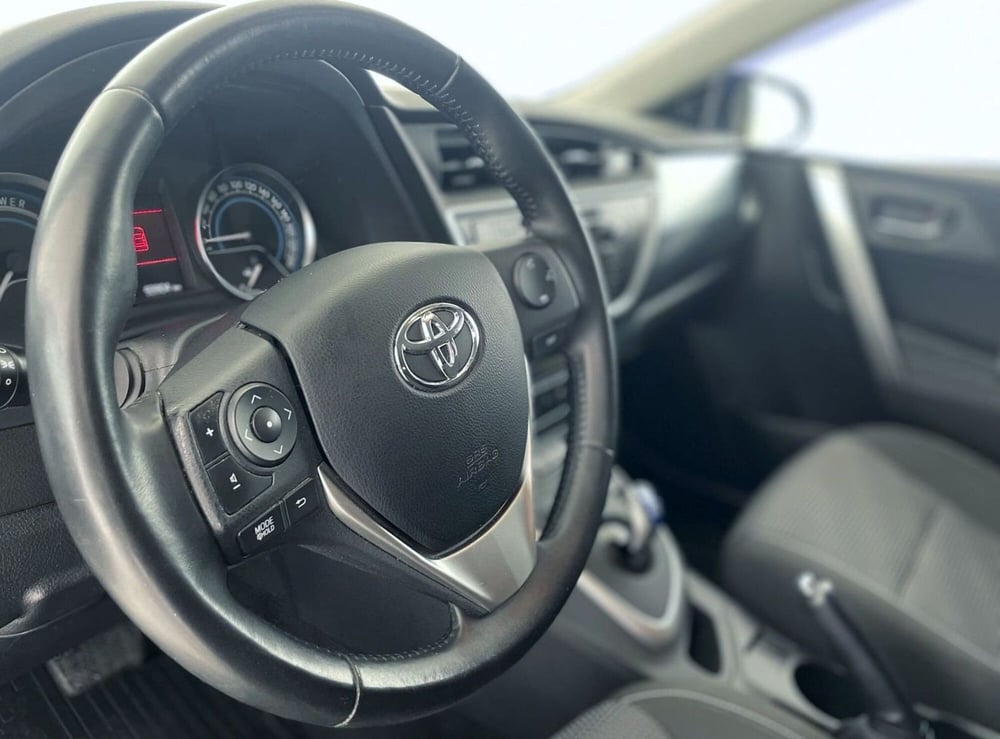 Toyota Auris usata a Perugia (8)