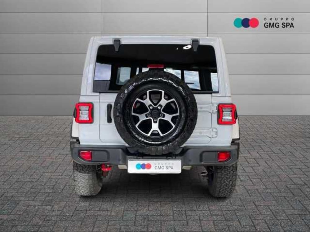 Jeep Wrangler Unlimited usata a Firenze (4)