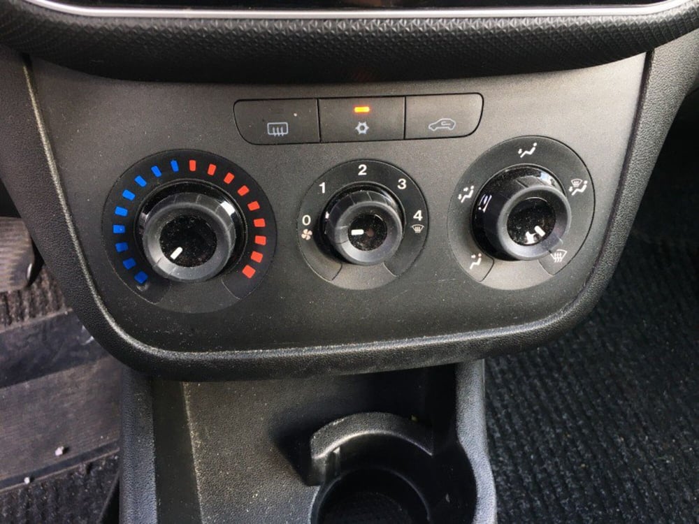 Fiat Punto usata a Cuneo (9)