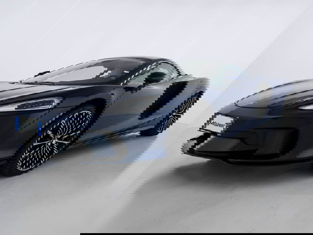 McLaren GT usata a Milano (3)