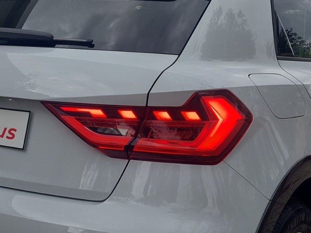 Audi A1 allstreet usata a Bari (10)