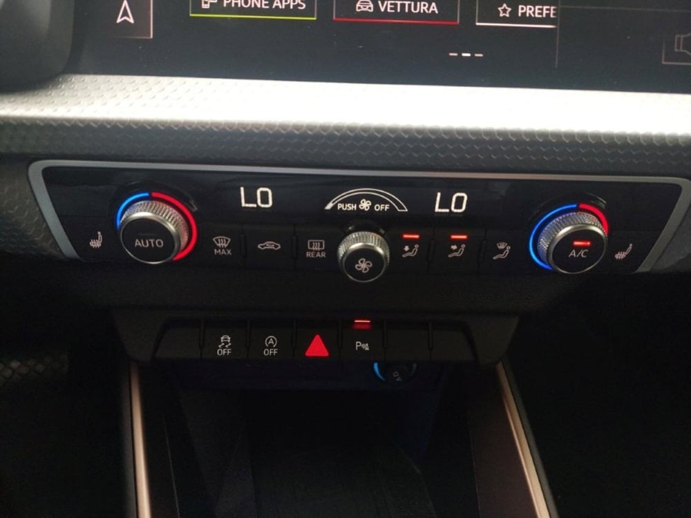 Audi A1 allstreet usata a Bari (8)