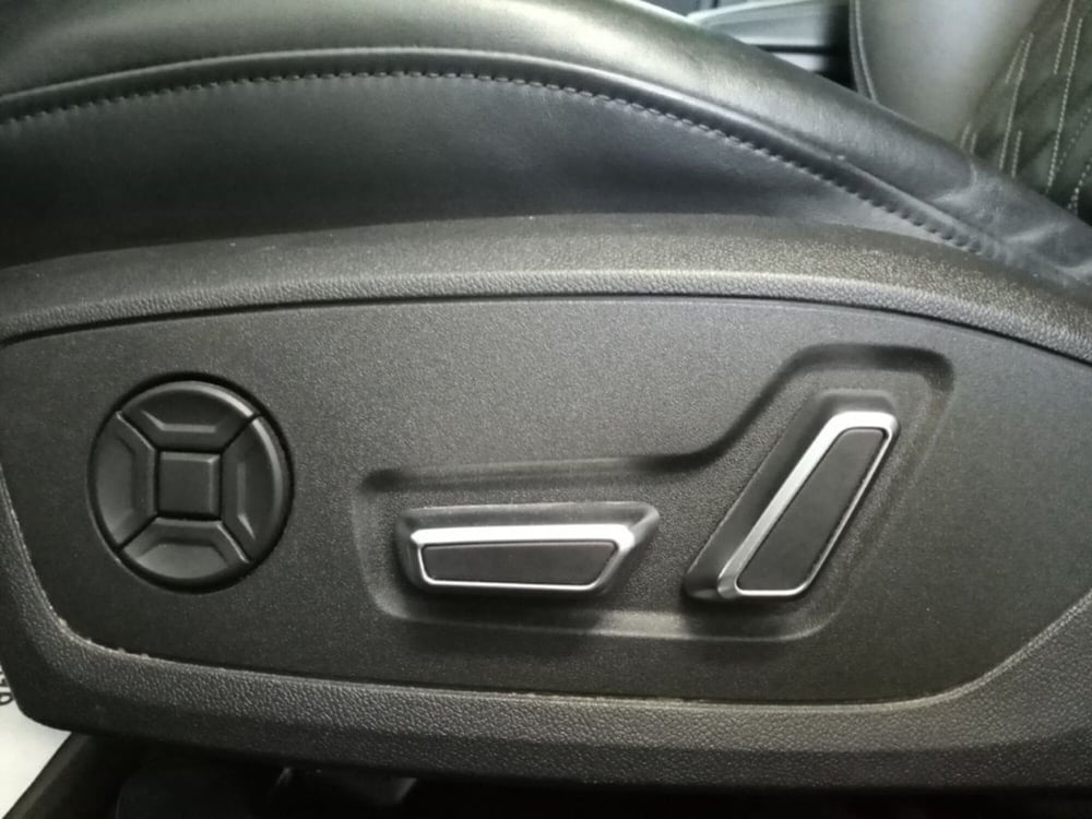 Audi A6 Avant usata a Bari (16)