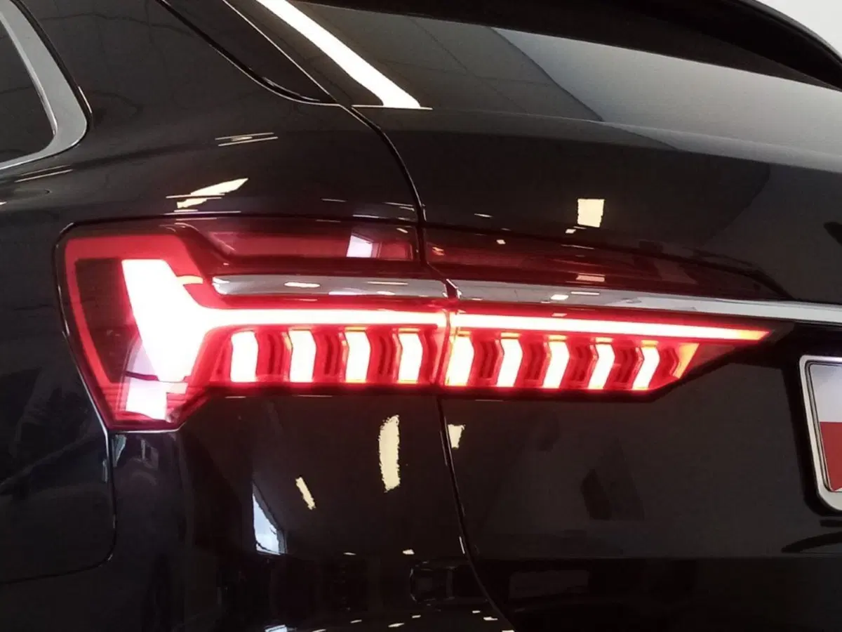 Audi A6 Avant usata a Bari (18)
