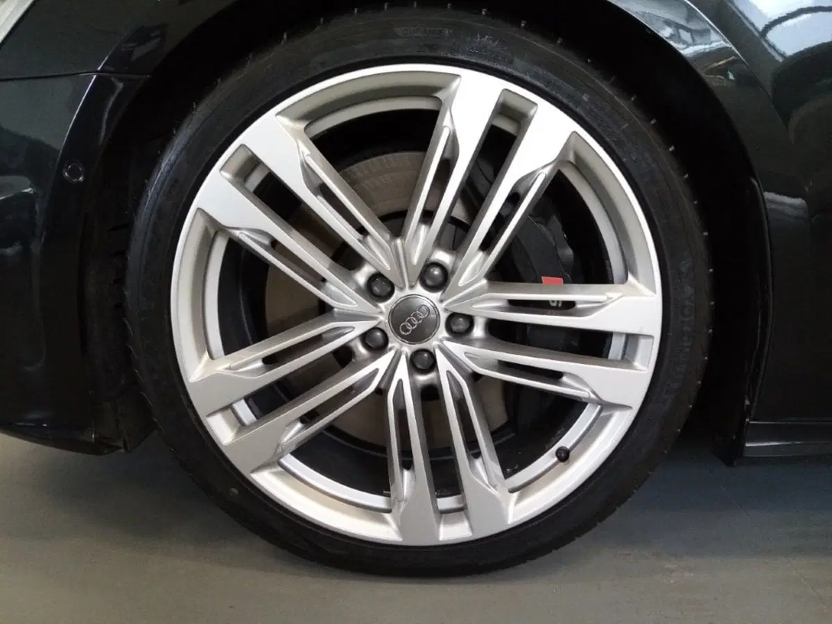 Audi A6 Avant usata a Bari (8)