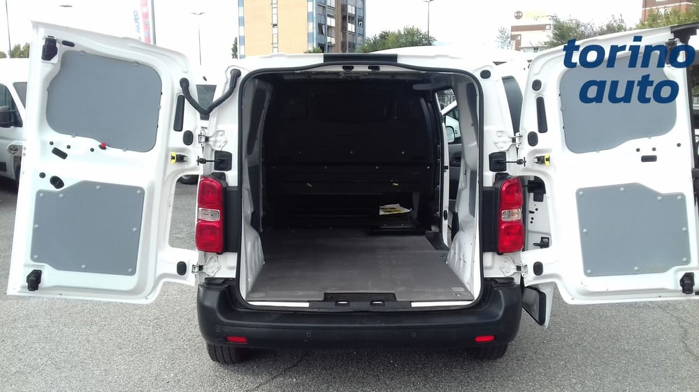 Opel Vivaro Furgone usata a Torino (5)