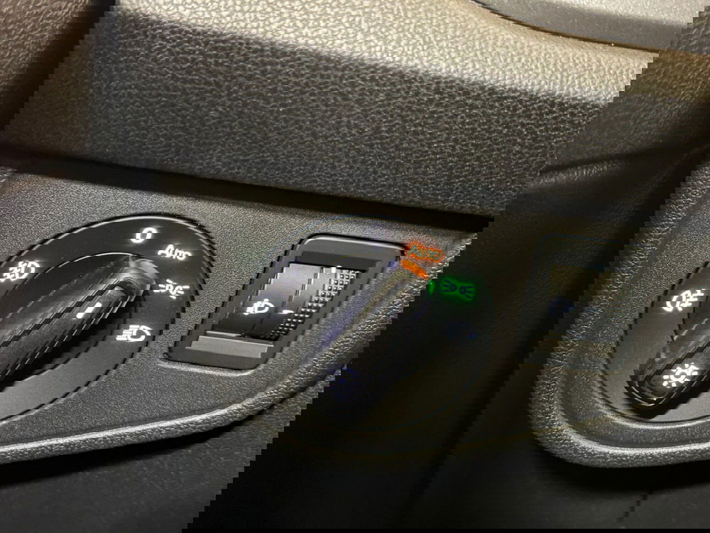 Volkswagen Polo nuova a Verbano Cusio Ossola (10)