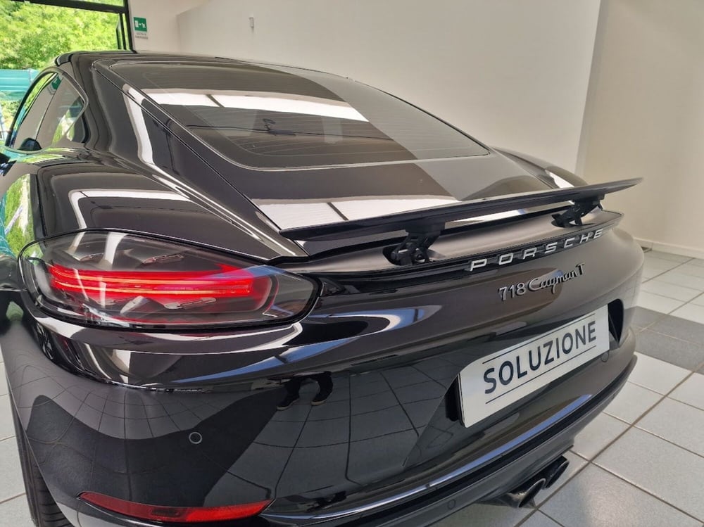 Porsche 718 Cayman  usata a Verbano Cusio Ossola (10)
