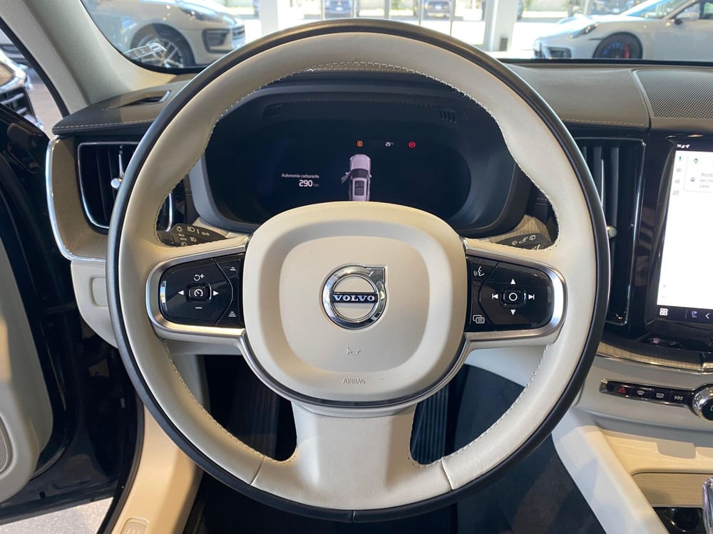 Volvo XC60 usata a Firenze (15)
