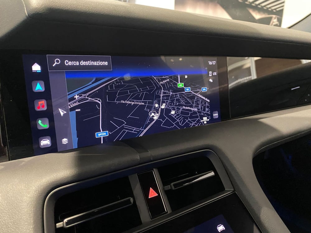 Porsche Taycan Cross Turismo usata a Firenze (17)