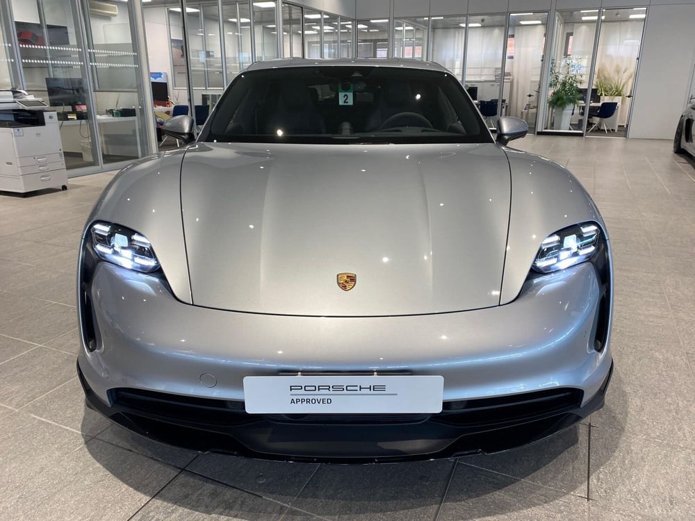 Porsche Taycan Cross Turismo usata a Firenze (2)