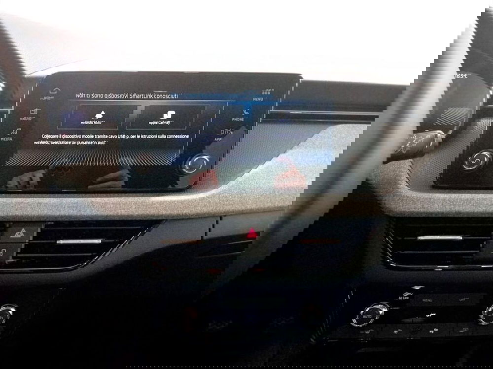 Skoda Kamiq nuova a Piacenza (12)