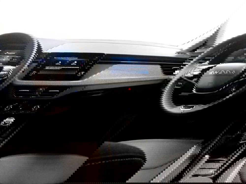 Skoda Kamiq nuova a Piacenza (9)