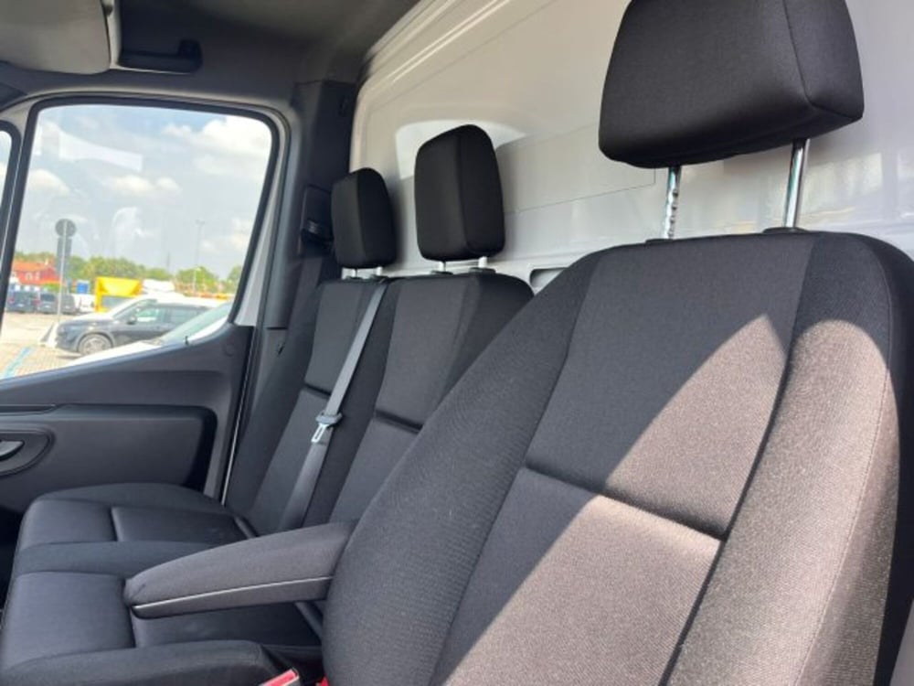 Mercedes-Benz Sprinter nuova a Bergamo (13)