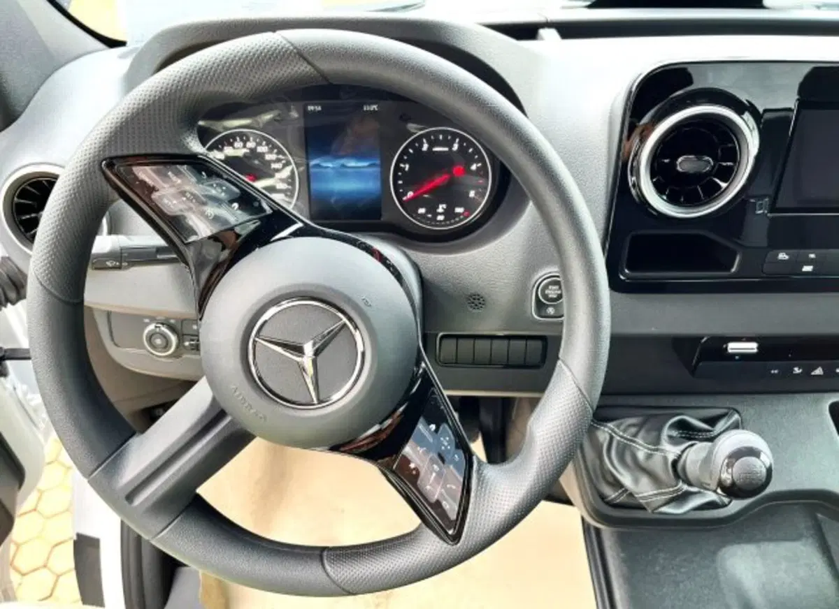 Mercedes-Benz Sprinter nuova a Bergamo (4)