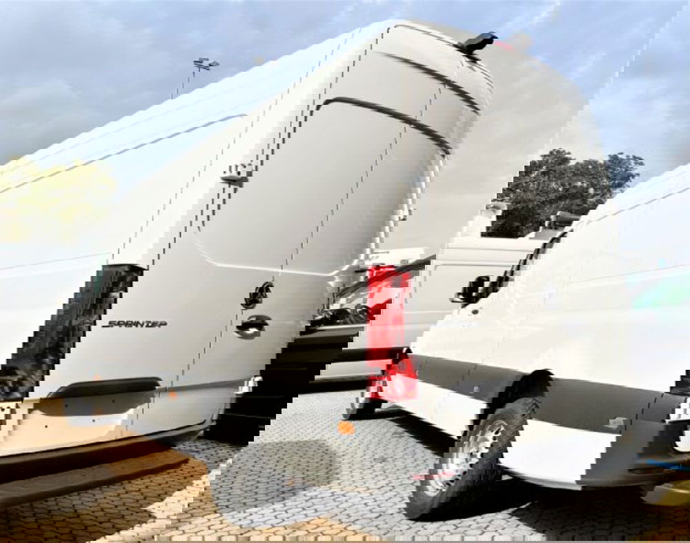 Mercedes-Benz Sprinter nuova a Bergamo (6)