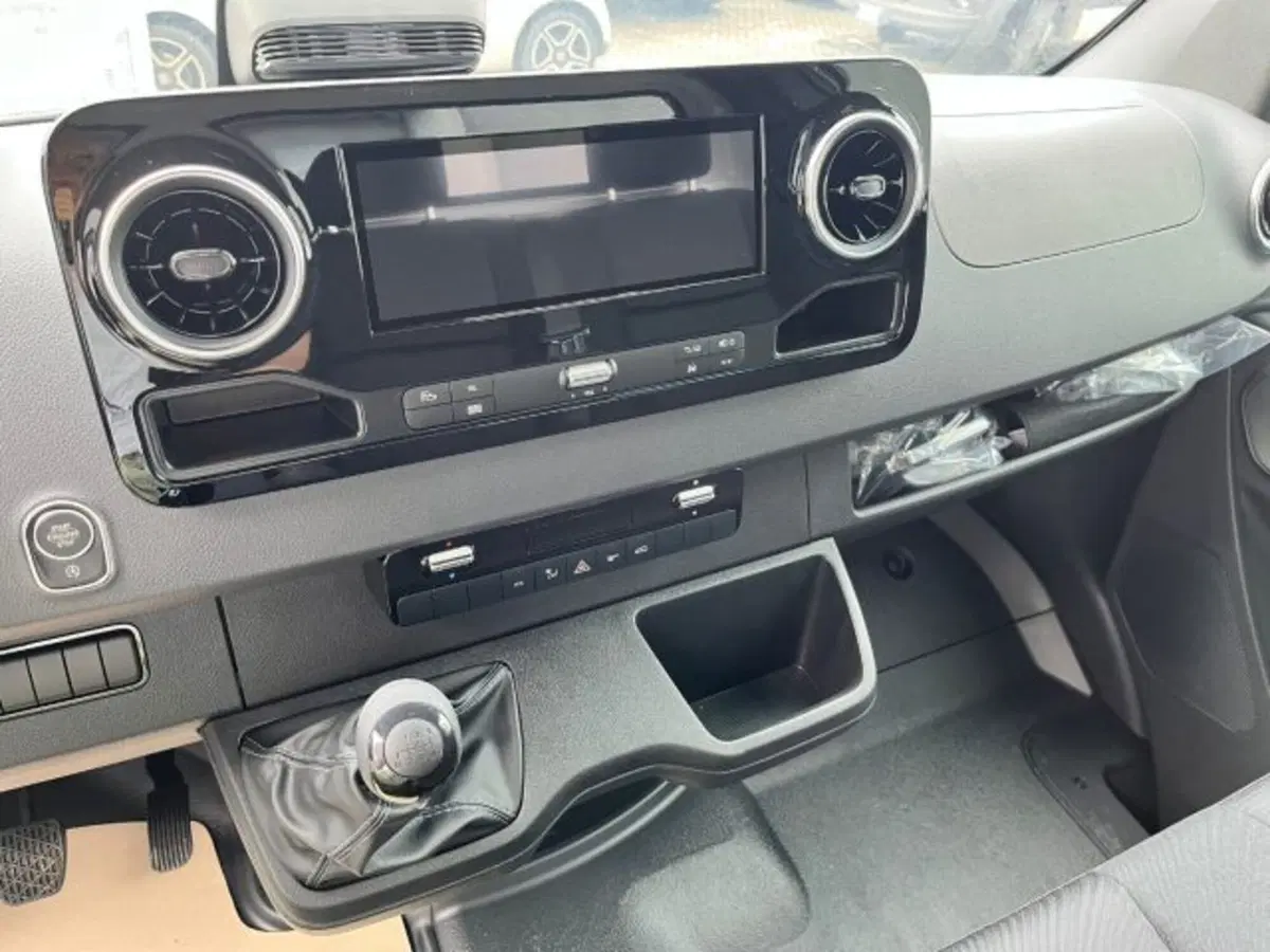 Mercedes-Benz Sprinter nuova a Bergamo (9)