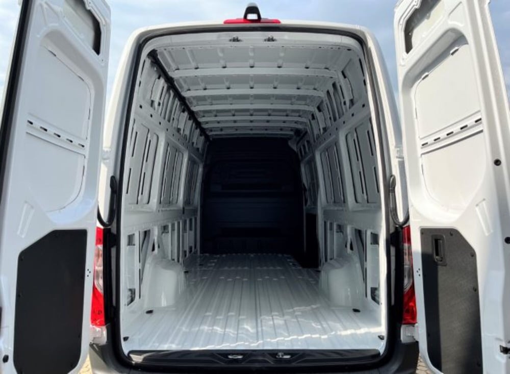 Mercedes-Benz Sprinter nuova a Bergamo (8)