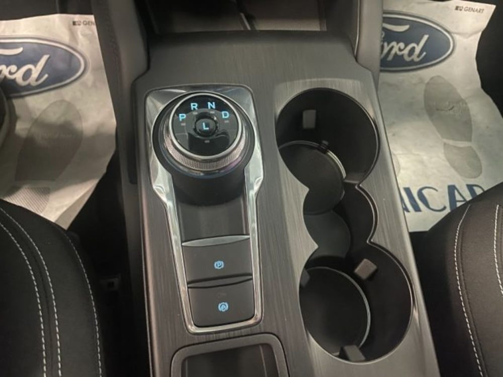 Ford Kuga nuova a Cuneo (10)