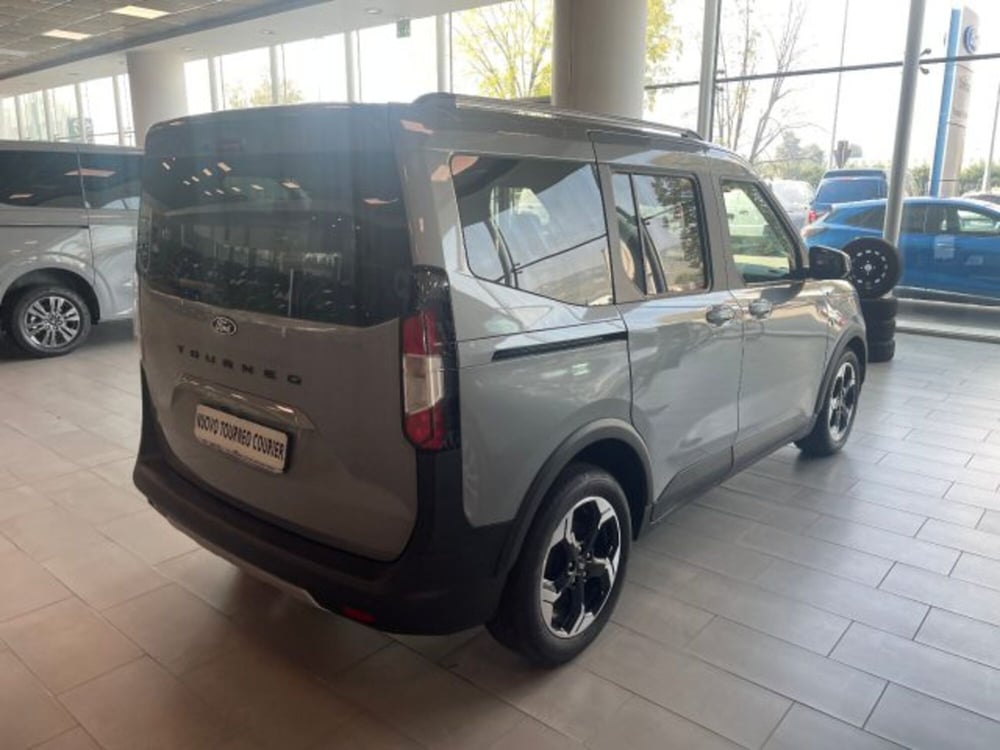 Ford Tourneo Courier nuova a Cuneo (3)