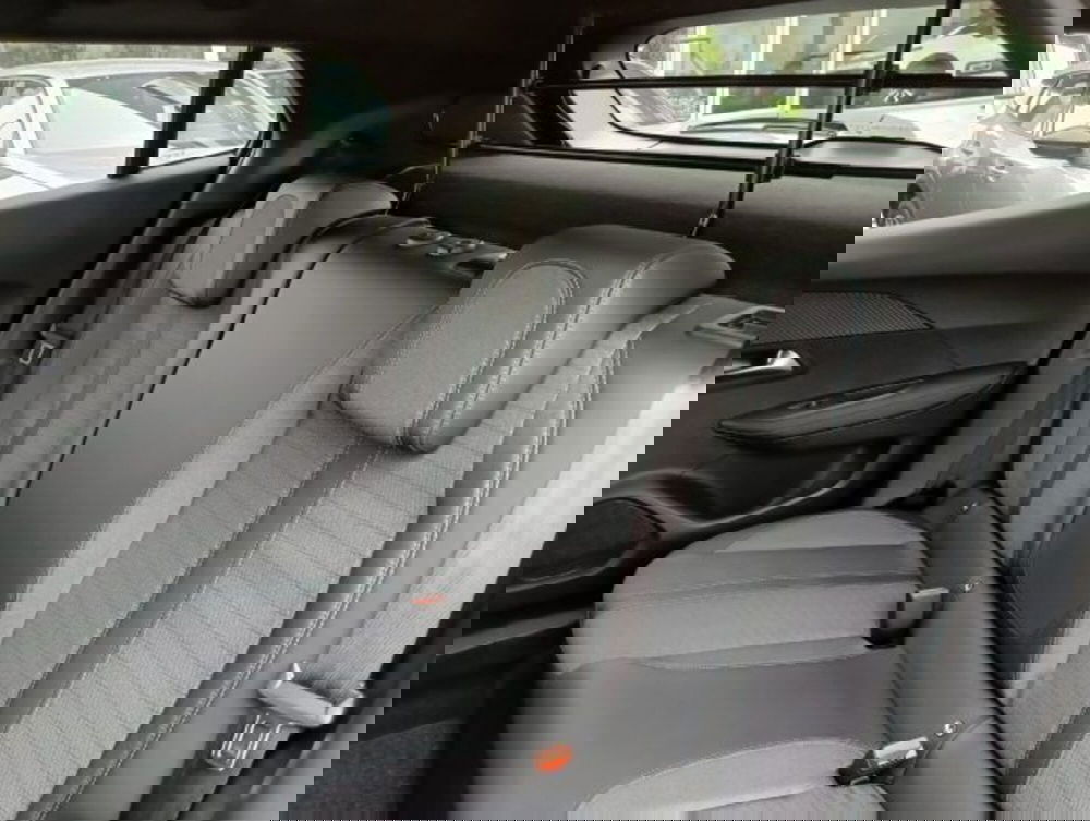 Peugeot 2008 nuova a Brescia (9)