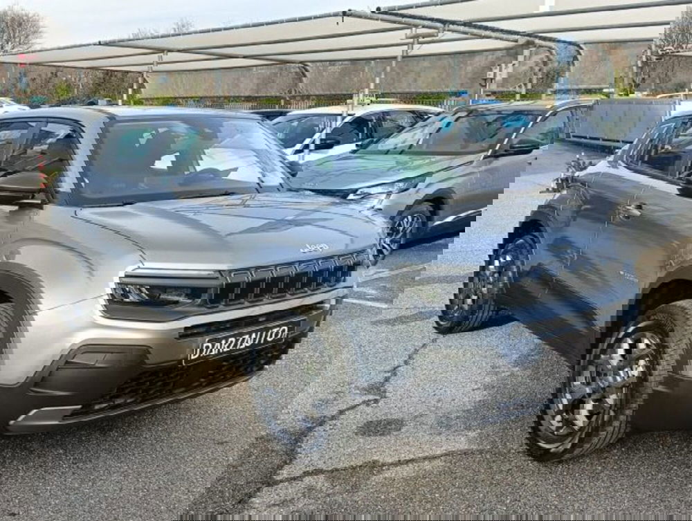 Jeep Avenger nuova a Brescia (3)