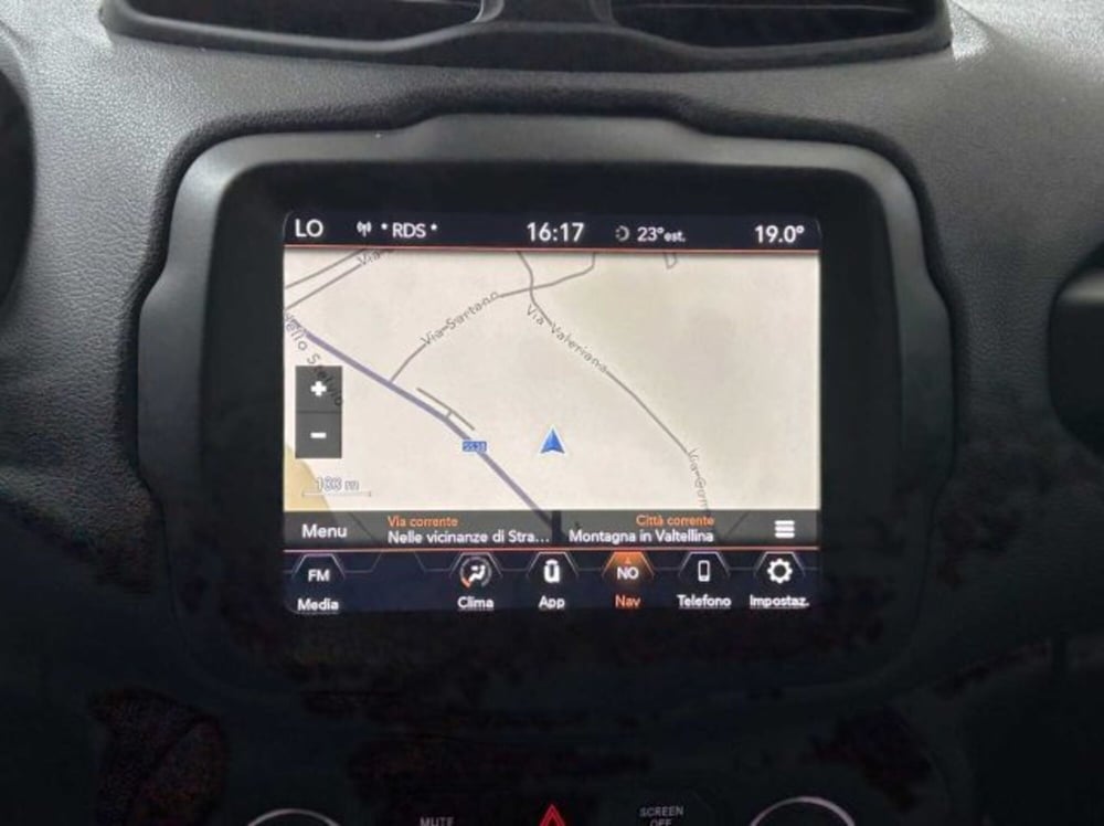Jeep Renegade usata a Sondrio (19)