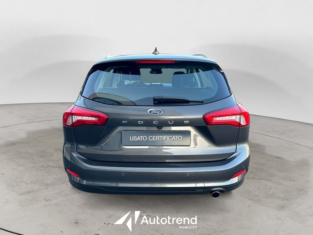 Ford Focus Station Wagon usata a Bari (4)