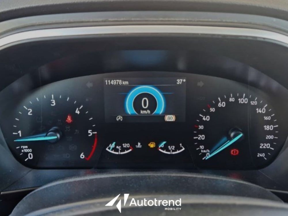 Ford Focus Station Wagon usata a Bari (10)