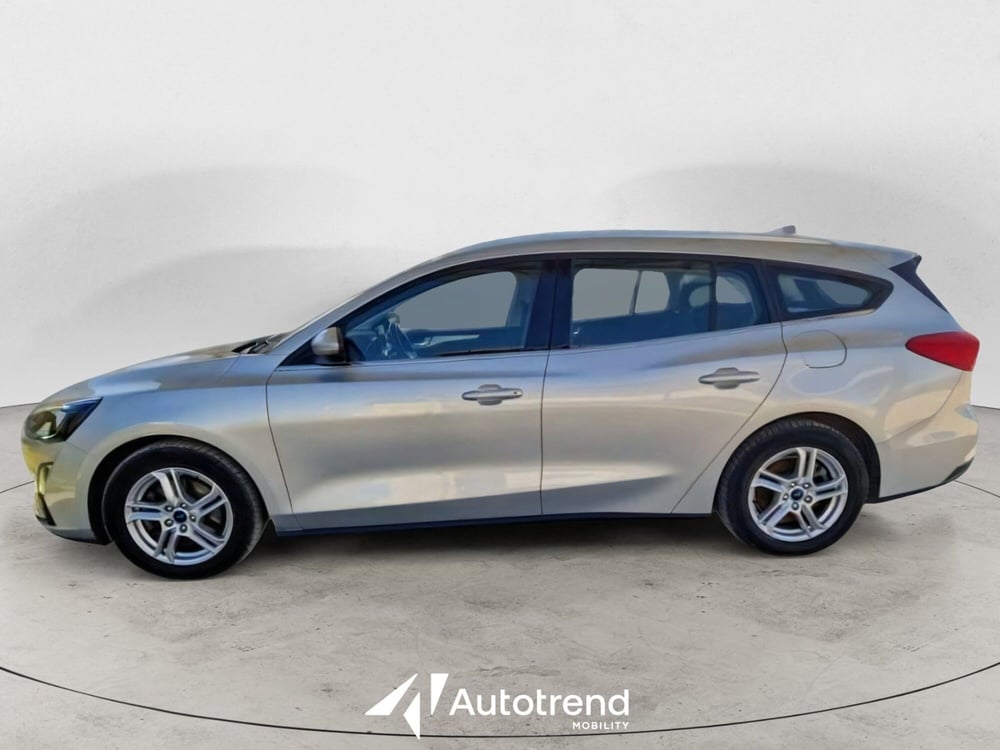 Ford Focus Station Wagon usata a Bari (5)