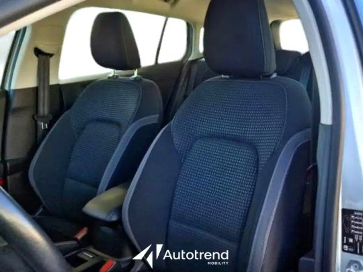 Ford Focus Station Wagon usata a Bari (6)